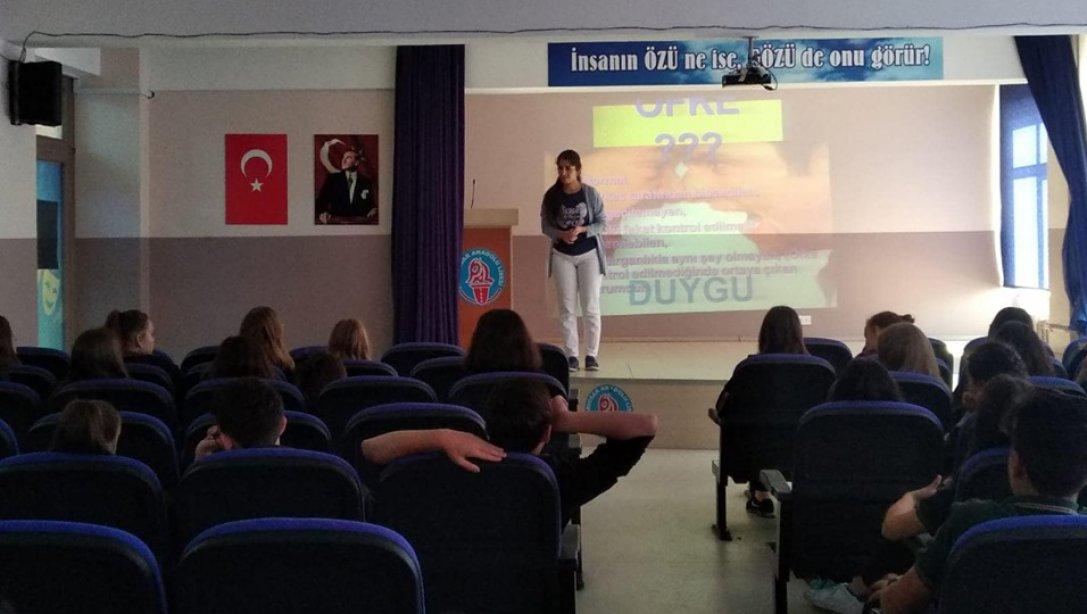 Rehber Öğretmenimiz Arzu BAKİ Sunumuyla Anadolu Lisesi Öğrencilerimize 