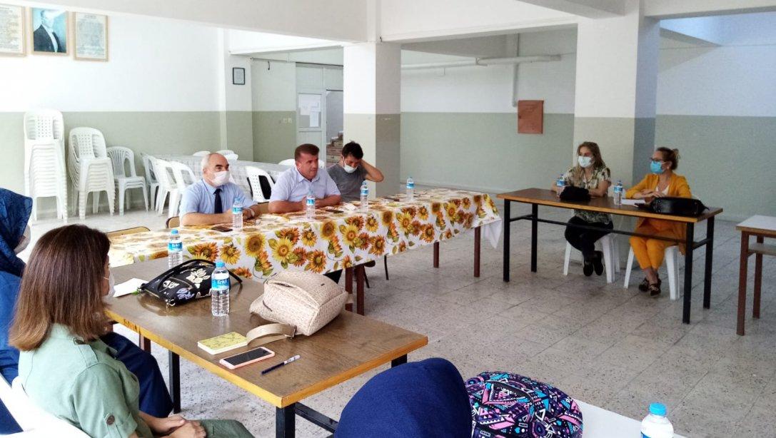 İlçe Milli Eğitim Müdürümüz Sn. Ramazan AŞCI Pınarhisar Mesleki ve Teknik Anadolu Lisesi'ni ziyaret etti.