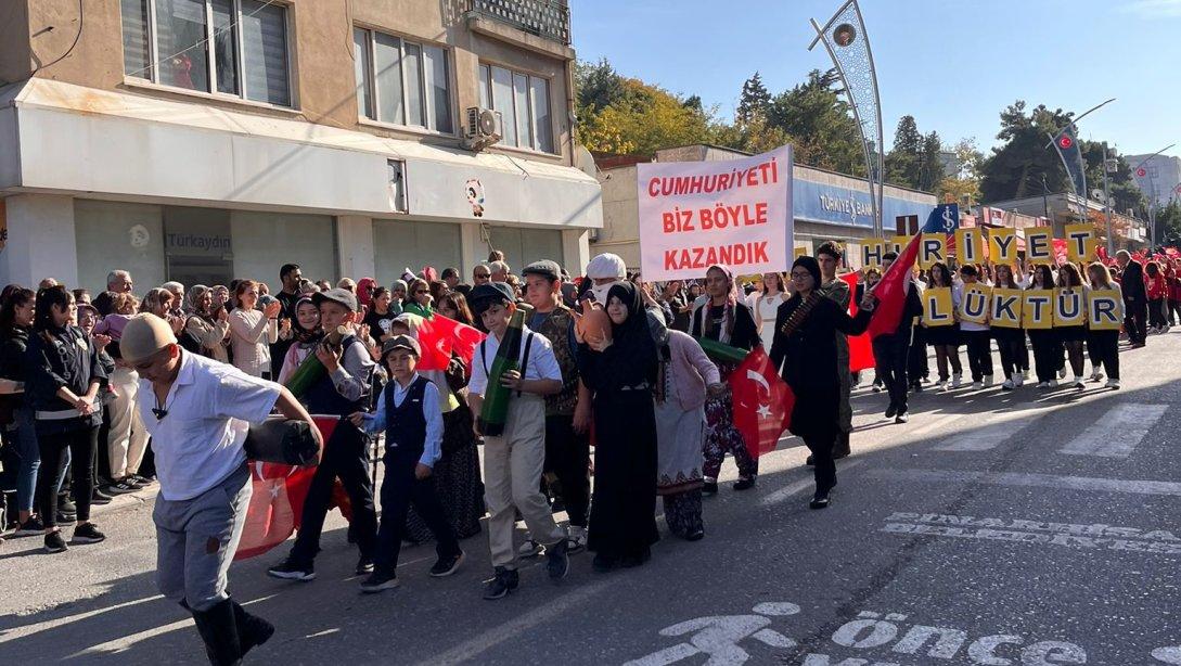 29 EKİM CUMHURİYET BAYRAMI KUTLAMA PROGRAMI YAPILDI. 