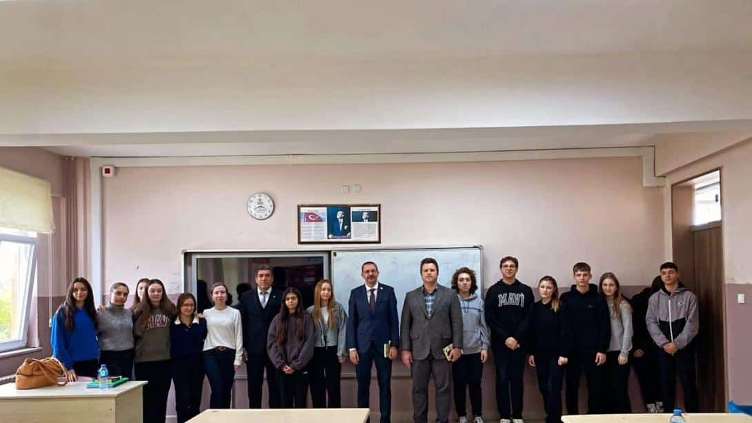 PINARHİSAR ANADOLU LİSESİ'NE ZİYARET